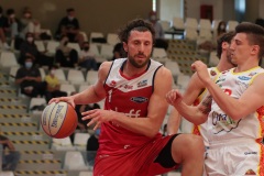 LNP serie A2, Quarta giornata girone azzurro. OraSì Basket Ravenna - Staff Mantova.