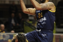 LNP serie A2 Dodicesima giornata. OraSì Basket Ravenna - Tezenis Verona.